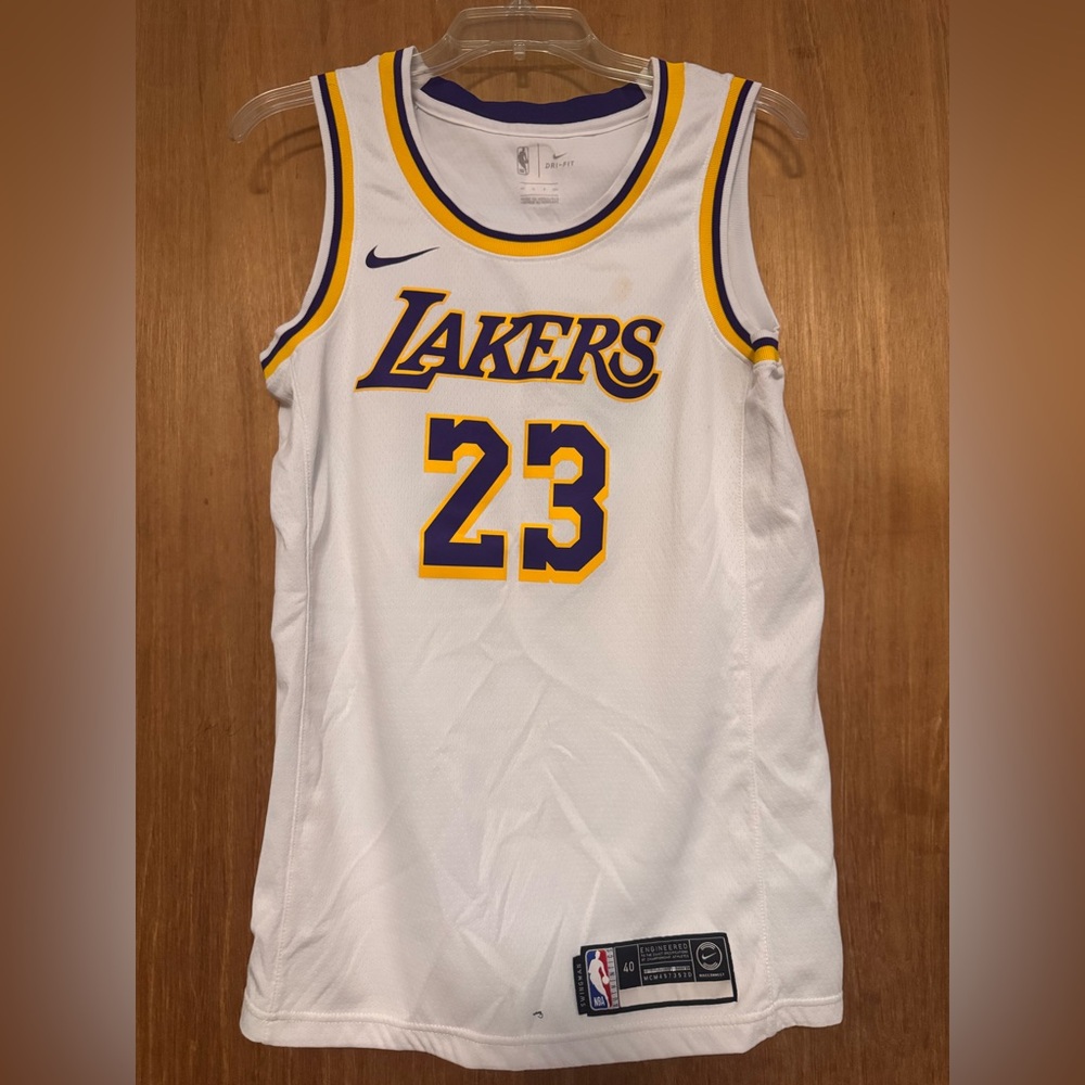 LeBron James’ #23 Nike Dri-FIT White Sportswear